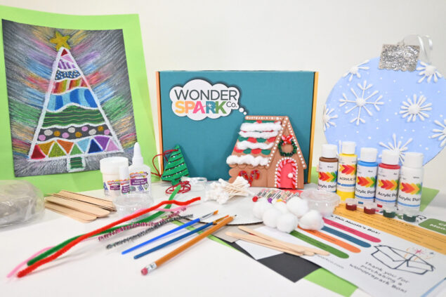 Christmas Art Kit - 4 pack